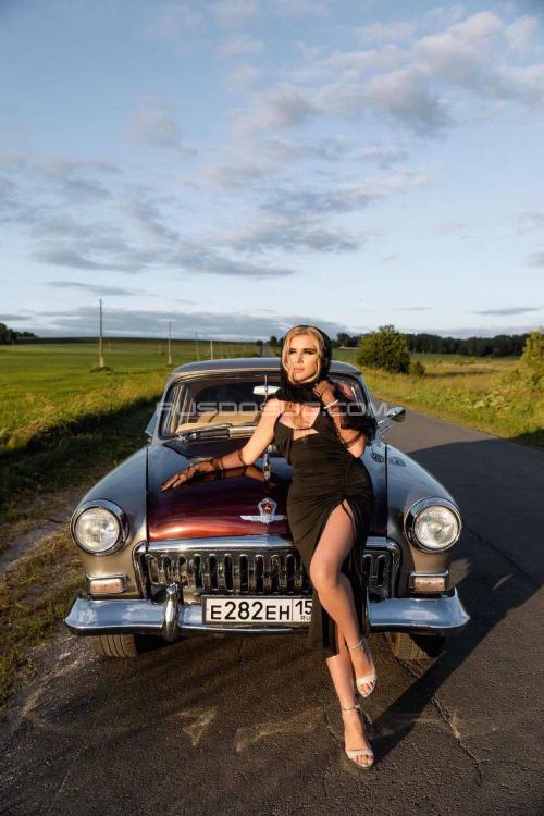 Проститутка Элфи, в Питере у метро Московские ворота