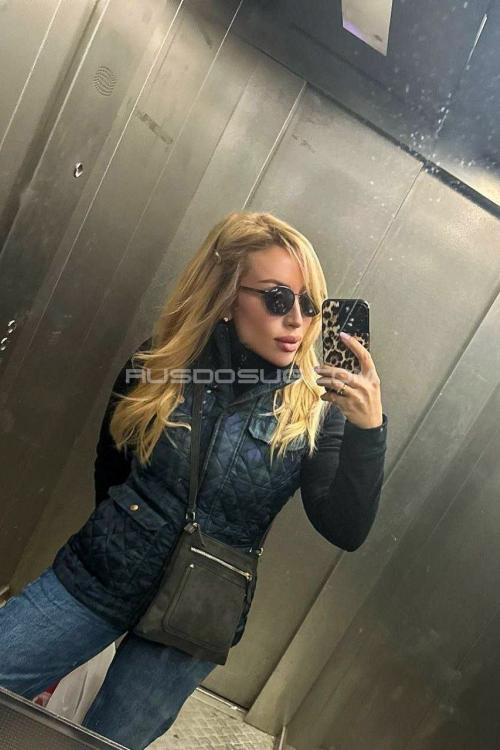 Проститутка Олеся, Питера у метро Фрунзенская