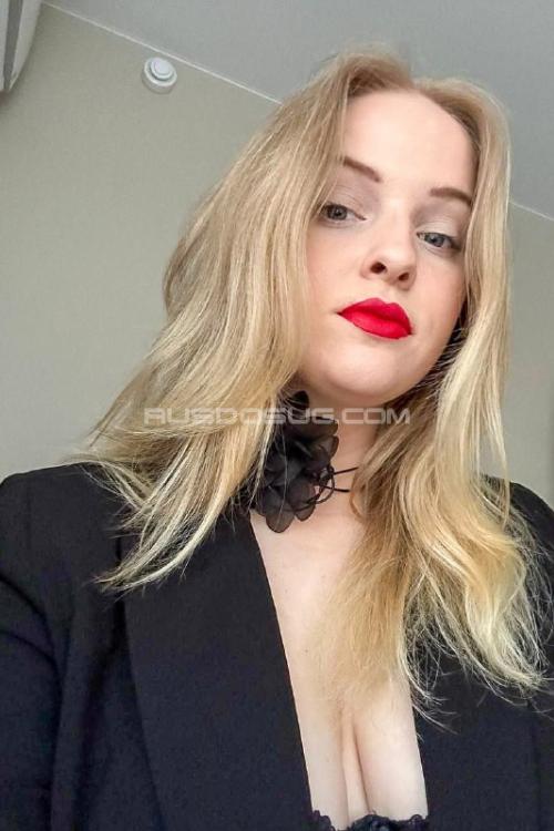 Проститутка Анюта, СПб у метро Московская