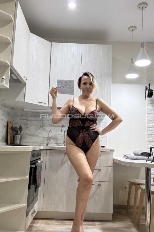 Проститутка Жанна, в Питере у метро Звёздная