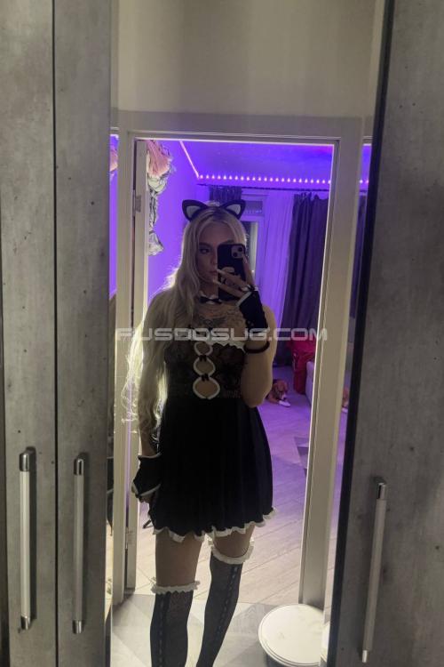 Проститутка София, в Питере у метро Комендантский проспект