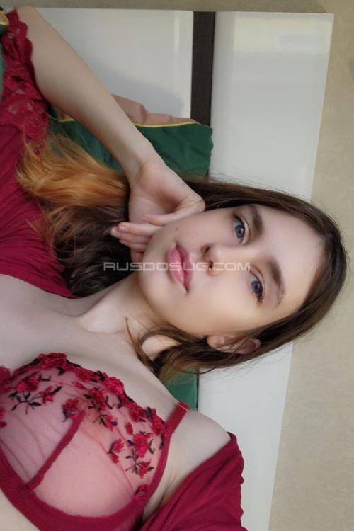 Проститутка Даша инди, Питера у метро Комендантский проспект