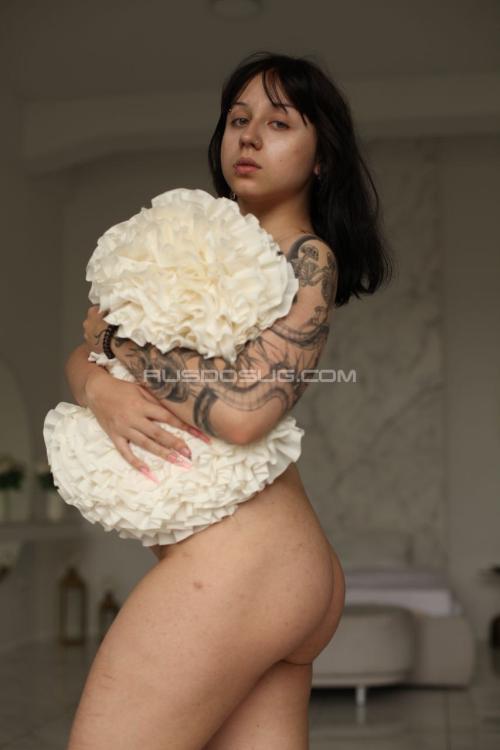 Проститутка Лина, Питера у метро Звёздная