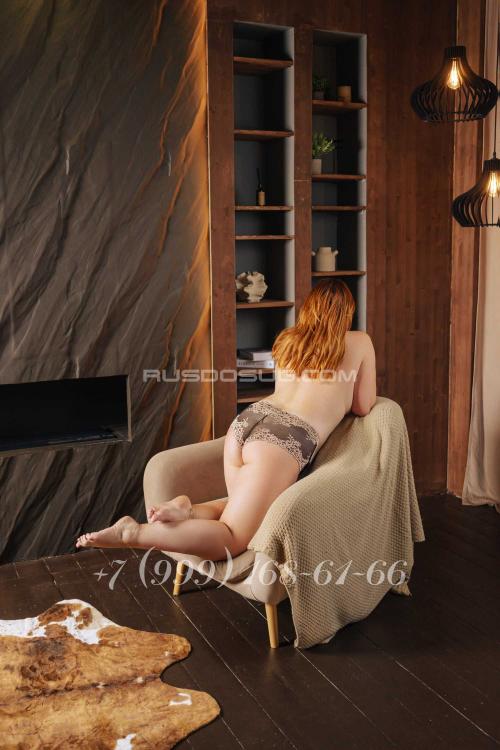 Проститутка Марта, в Питере у метро Московская