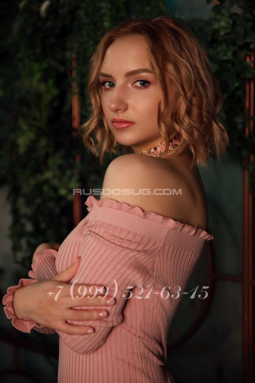 Проститутка Ира Иволга, в Питере у метро Пионерская