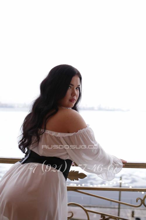 Проститутка Беатрис, Питера у метро Комендантский проспект