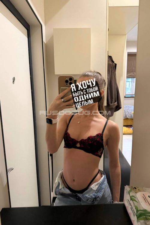 Проститутка Виктория, СПб у метро Площадь Александра Невского