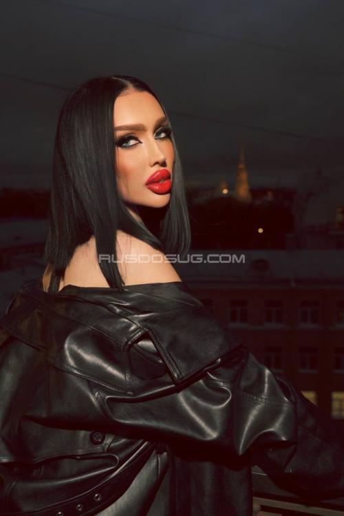 Проститутка Богиня любви и красоты, Питера у метро Адмиралтейская