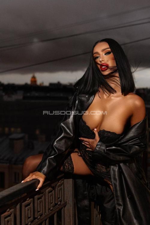 Проститутка Богиня любви и красоты, Питера у метро Адмиралтейская