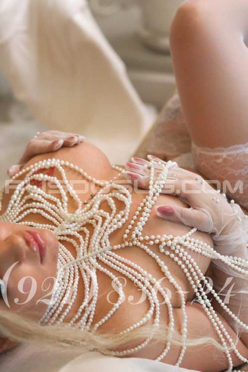 Проститутка Анна, Питера у метро Московская