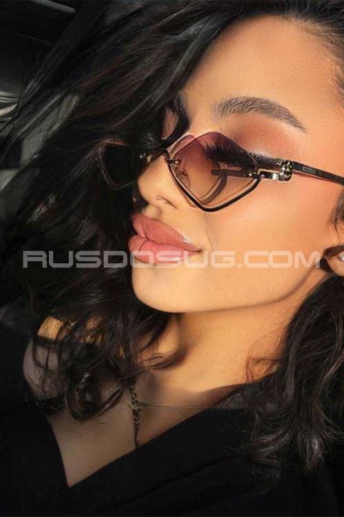 Проститутка Маша, в Питере у метро Московская