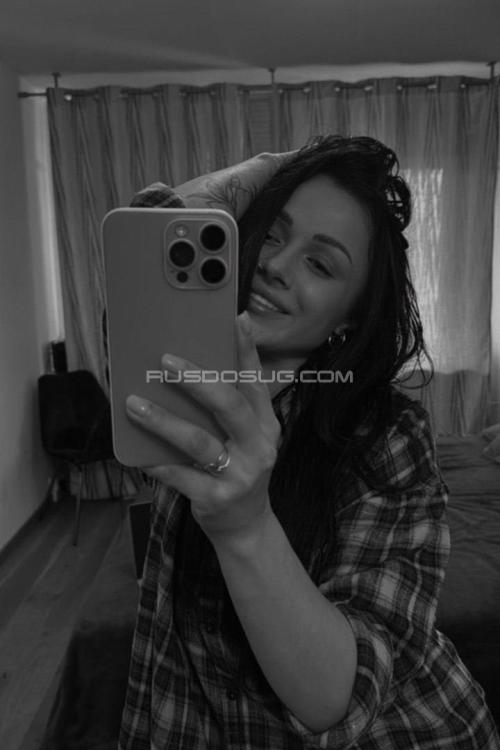 Проститутка Ксения, Питера у метро Площадь Александра Невского