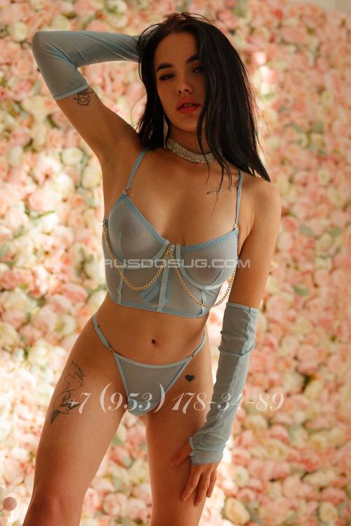 Проститутка Юля, в Питере у метро Звёздная