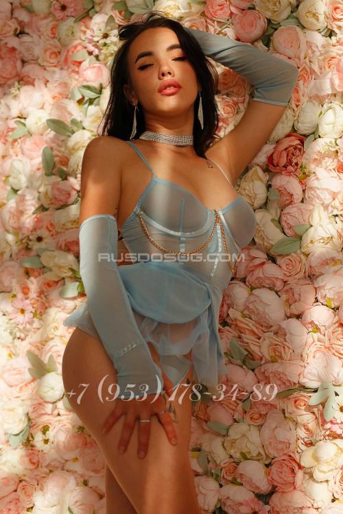 Проститутка Юля, в Питере у метро Звёздная