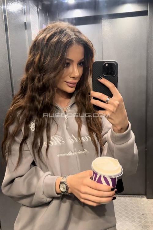 Проститутка Камила, в Питере у метро Московские ворота