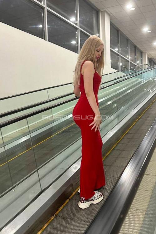 Проститутка Лада, СПб у метро Площадь Ленина