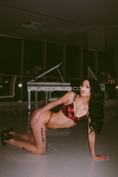 Проститутка Яночка, СПб у метро Горьковская Проститутка Яночка, СПб у метро Горьковская