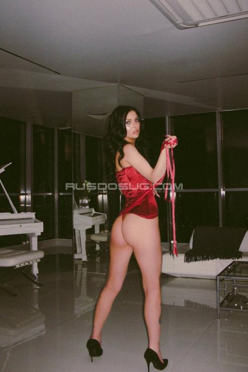 Проститутка Яночка, СПб у метро Горьковская Проститутка Яночка, СПб у метро Горьковская