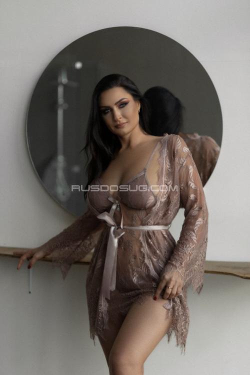 Проститутка Кира, Питера у метро Обводный канал