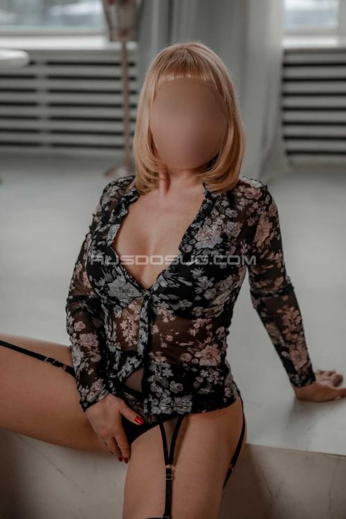 Проститутка Ирина, Питера у метро Парк Победы