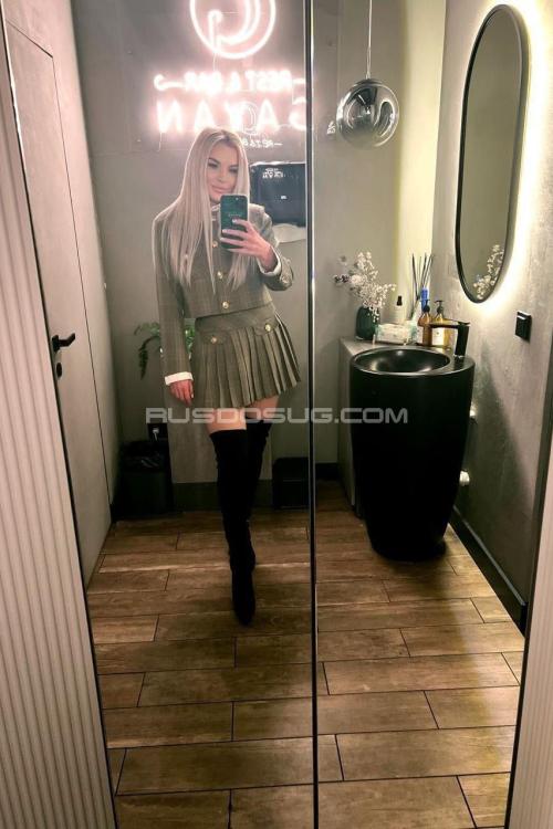 Проститутка Олеся, СПб у метро Парк Победы