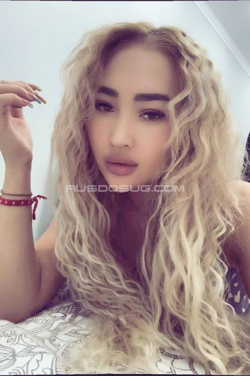 Проститутка Азиза, СПб у метро Площадь Восстания