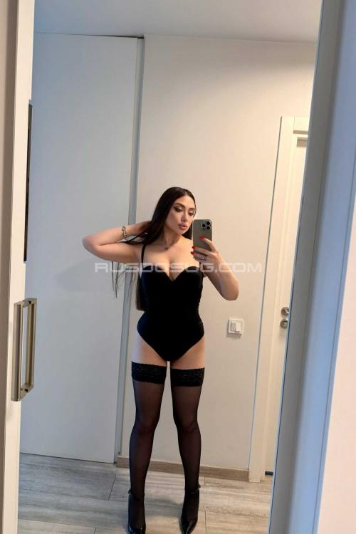 Проститутка Лаура, СПб у метро Московская