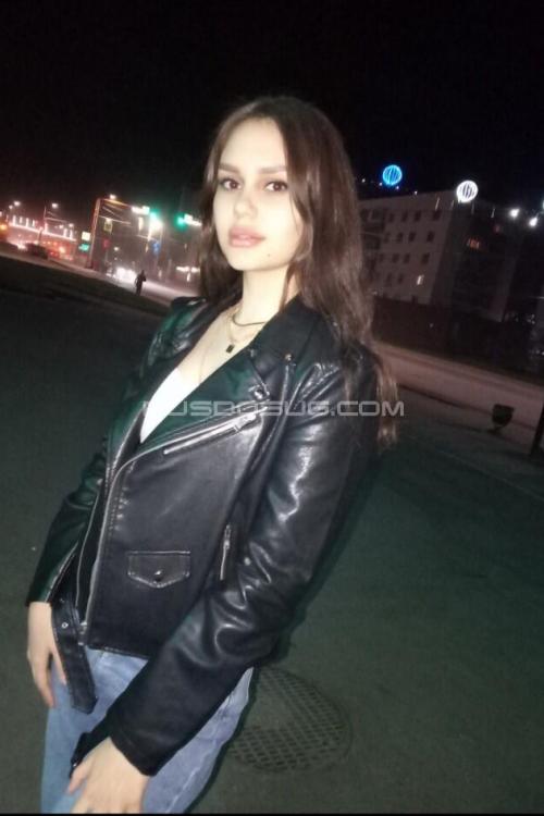 Проститутка Адель, в Питере у метро Московская