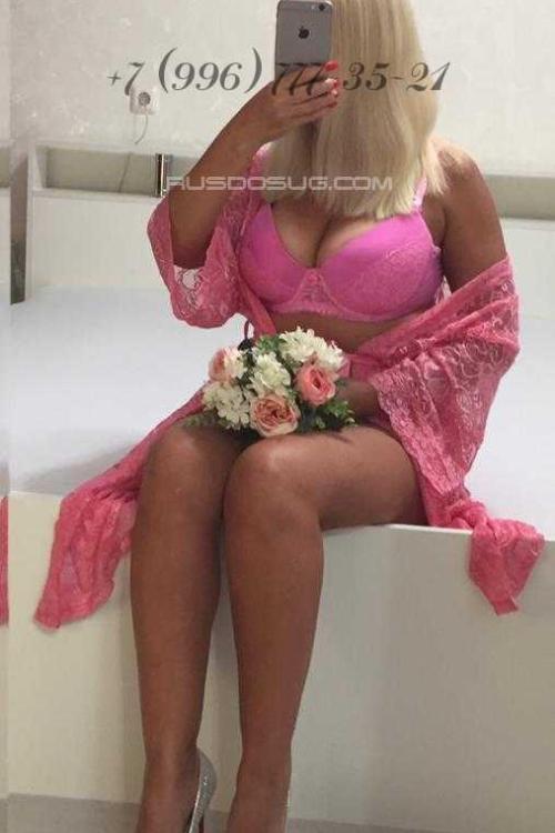 Проститутка Лера Индивидуально, СПб у метро Комендантский проспект