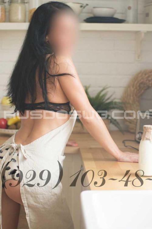 Проститутка Рената, Питера у метро Новочеркасская Проститутка Рената, Питера у метро Новочеркасская