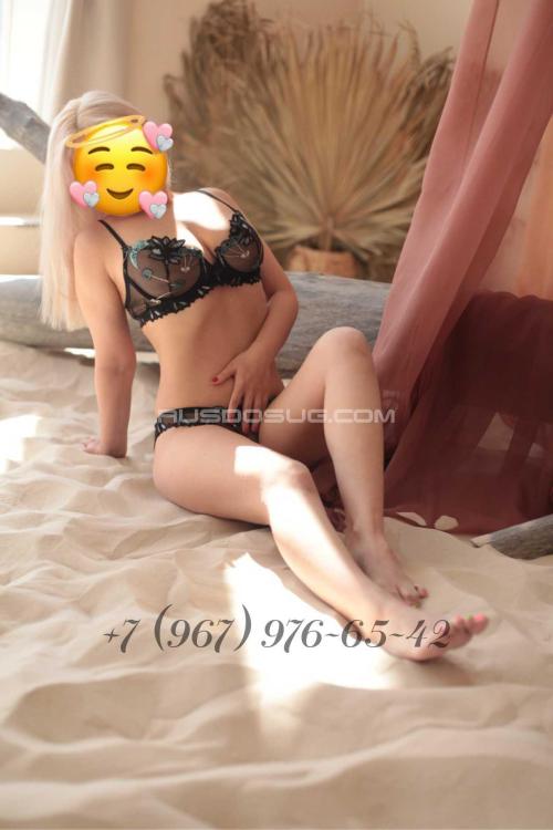 Проститутка Инди Соня, Питера у метро Звёздная