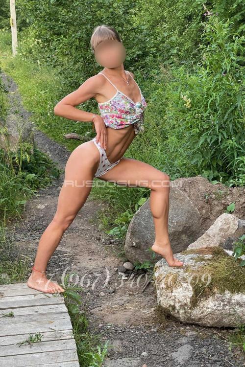 Проститутка Таня, в Питере у метро Площадь Восстания