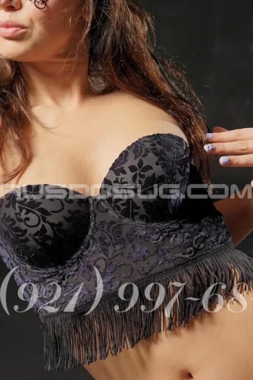 Проститутка Кира, в Питере у метро Петроградская