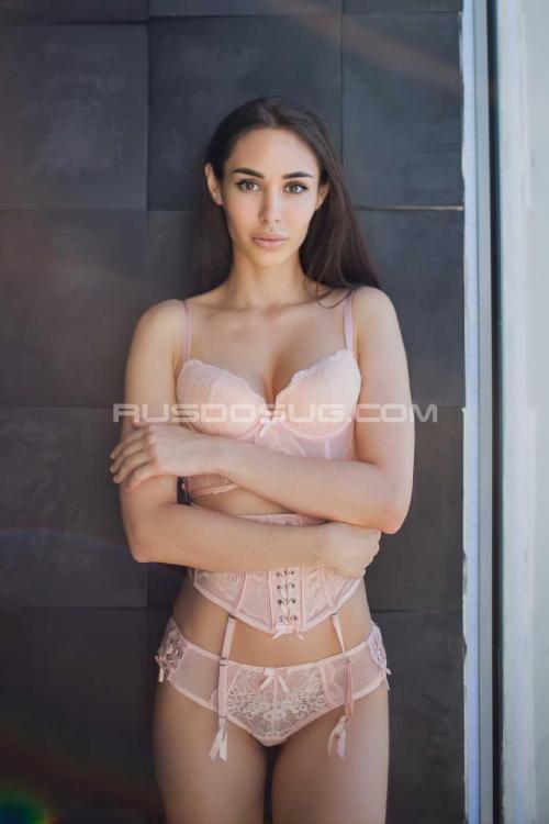 Проститутка Алекса, в Питере у метро Пионерская