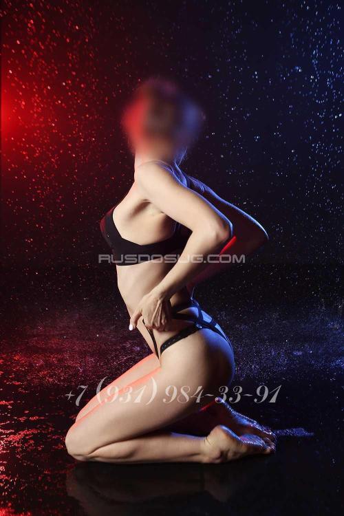 Проститутка Алена, в Питере у метро Площадь Ленина