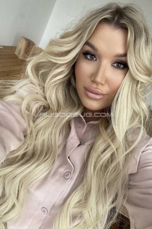 Проститутка Алиса, Питера у метро Выборгская