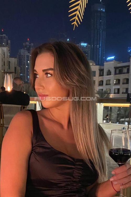 Проститутка Кристина, СПб у метро Московская