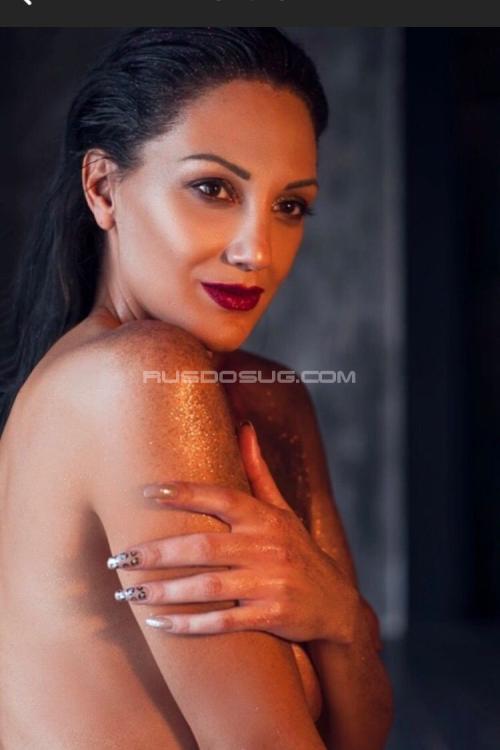 Проститутка Юля, СПб у метро Площадь Восстания