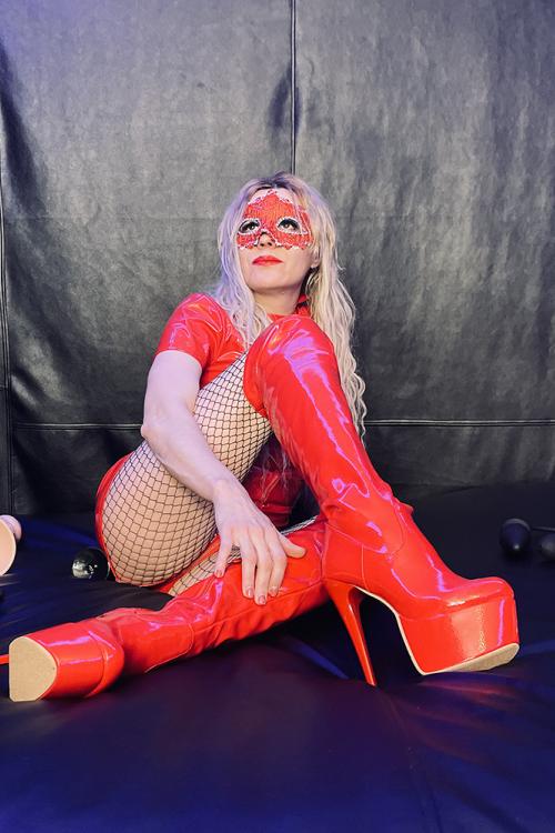 Проститутка Виктория, СПб у метро Площадь Восстания