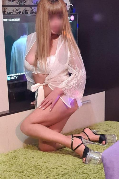 Проститутка Кирочка, СПб у метро Электросила