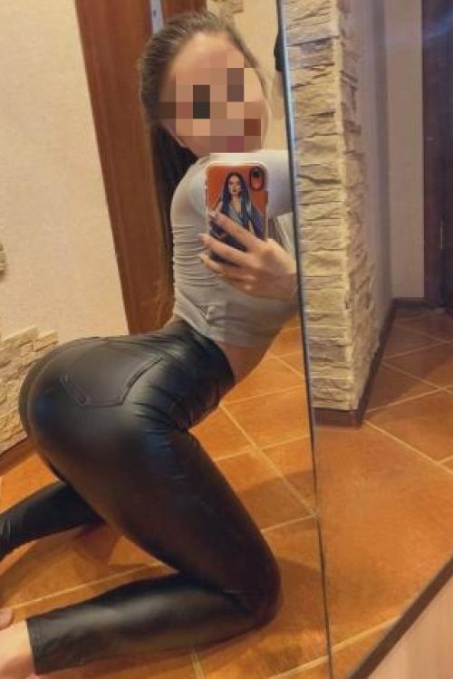 Проститутка Света Инди, СПб у метро Площадь Мужества