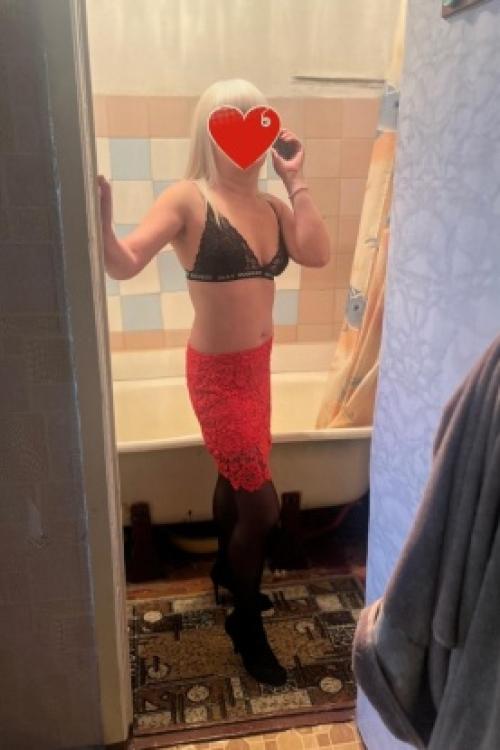 Проститутка Лиля, в Питере у метро Шушары