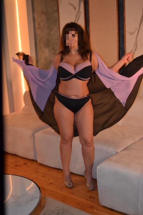 Проститутка КАТЯ, СПб у метро Академическая Проститутка КАТЯ, СПб у метро Академическая