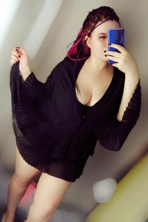 Проститутка Эля дома одна, СПб у метро Ломоносовская