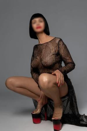 Проститутка Катюша, СПб у метро Площадь Мужества