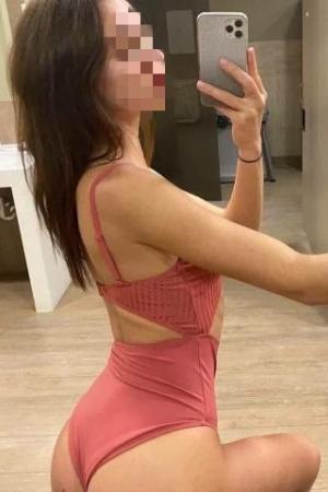 Проститутка Люда, Питера у метро Звёздная