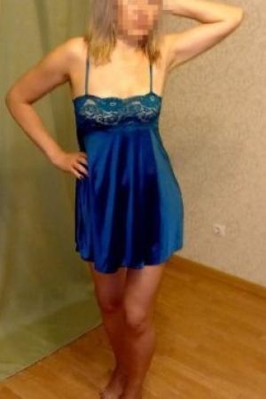 Проститутка Ксюша Инди, Питера у метро Академическая