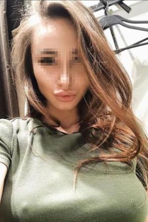 Проститутка Яна, в Питере у метро Парнас