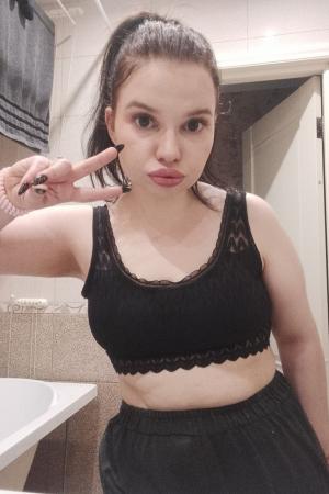 Проститутка Адель ИНди, Питера у метро Купчино