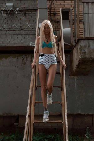 Проститутка Клео ДОПЫ, в Питере у метро Садовая